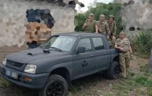 Favbet Foundation передал ВСУ Mitsubishi L200