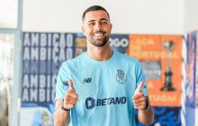 "Обіймаю всіх українців": один з найдорожчих голкіперів у світі підтримав Україну