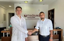 "Благодійний фонд "Велич Життя" дякує кожному у світі за сотні, тисячі врятованих українських долей", - Ландар Владислав