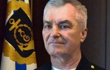 В Кремле заявили, что командующий ЧФ РФ жив: он "засветился" на совещании в Шойгу (фото, видео)