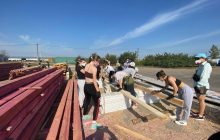 Толока Repair together: УНИАН увидел, как ценители рейва отстраивают села