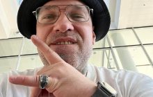 Репера з РФ не пустили на літак польської авіакомпанії: як він відреагував