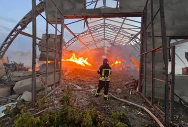 Нічний удар по Одещині: більшість Шахедів збито, але є влучення (фото)