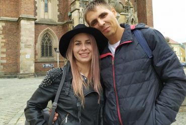 Спасали собаку из выгребной ямы: в Кропивницком трагически погибли молодые супруги