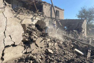 Оккупанты сбросили авиабомбу на Херсонщину: есть убитые и раненые (фото, видео)