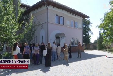 Діти з пролежнями та мотузки на дитмайданчику: жахи в Магальському інтернаті на Буковині