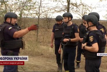 Розмінування Херсонщини триває – напередодні на мінах підірвались двоє чоловіків