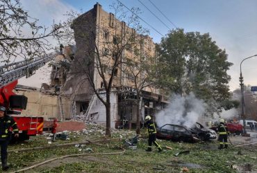 Росія вдарила ракетами по містах України: наслідки атаки (фото)