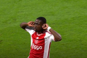 Аякс и Марсель устроили сумасшедшую перестрелку в матче Лиги Европы (видео)