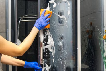 Експерти стверджують, що ми неправильно миємо душову кабіну: що не так