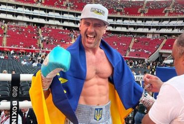 Украинский боксер Гвоздик оценил шансы Усика в потенциальном бою против Фьюри