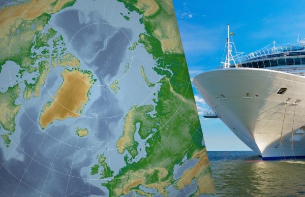 За полярным кругом терпит бедствие круизный лайнер с пассажирами: помощь очень далеко