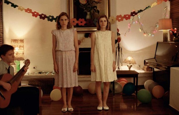 "Клык" впервые покажут в Украине: что надо знать о фильме, прославившем Йоргоса Лантимоса