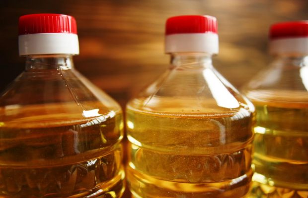 Соняшникова олія стала каламутною та гіркою: 2 способи, як повернути колишній смак