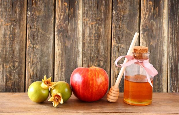 Іудеї відзначають Рош га-Шана: що варто зробити і як красиво привітати зі святом