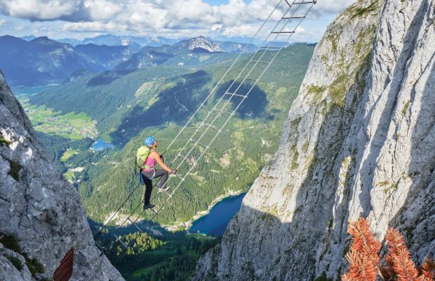 В Австрии турист разбился насмерть, сорвавшись в пропасть с "лестницы в небеса"
