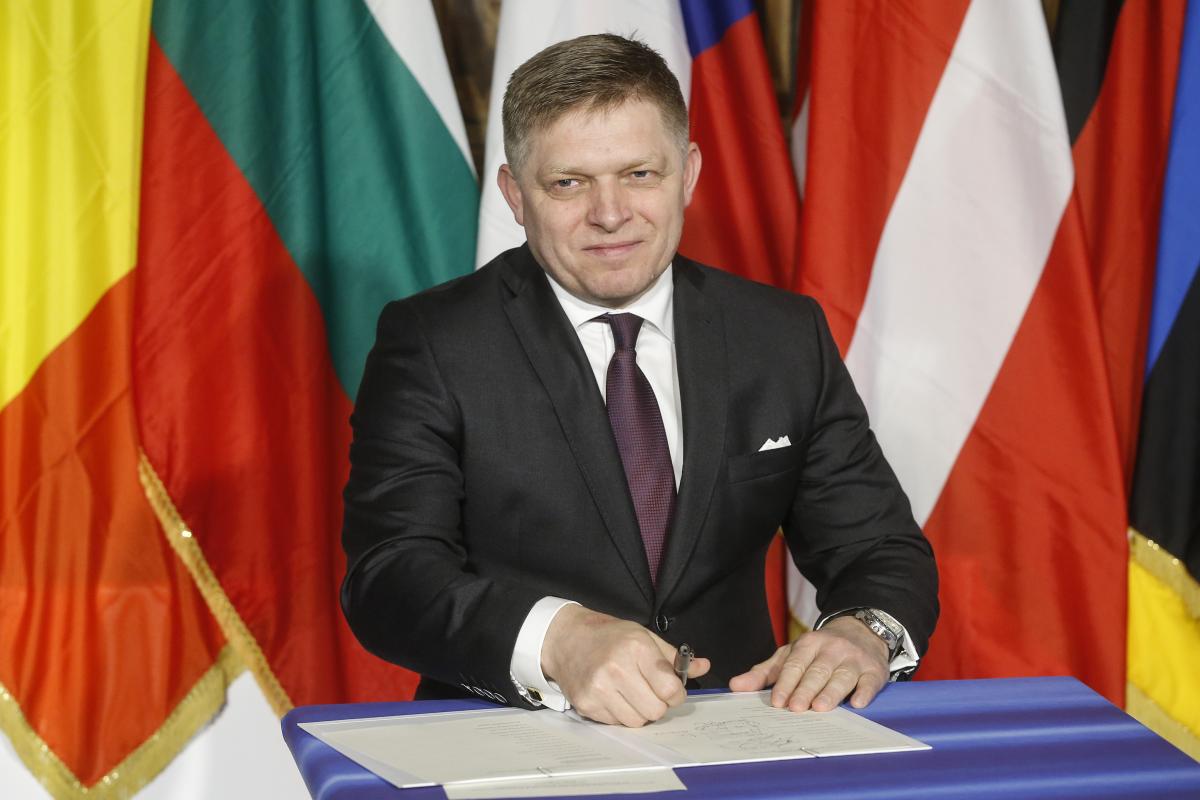 Роберт Фіцо не хоче, аби ЄС взяв на себе підтримку України, клди США "відпадуть" / фото consilium.europa.eu Роберт Фіцо не хоче, аби ЄС взяв на себе підтримку України, клди США "відпадуть" / фото consilium.europa.eu