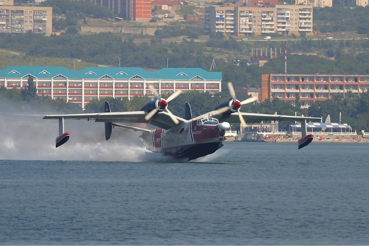 Росія використовуватиме літаки-амфібії Бе-12 MAIL радянської епохи для здійснення патрулювання у Чорному морі / фото wikipedia.org Росія використовуватиме літаки-амфібії Бе-12 MAIL радянської епохи для здійснення патрулювання у Чорному морі / фото wikipedia.org