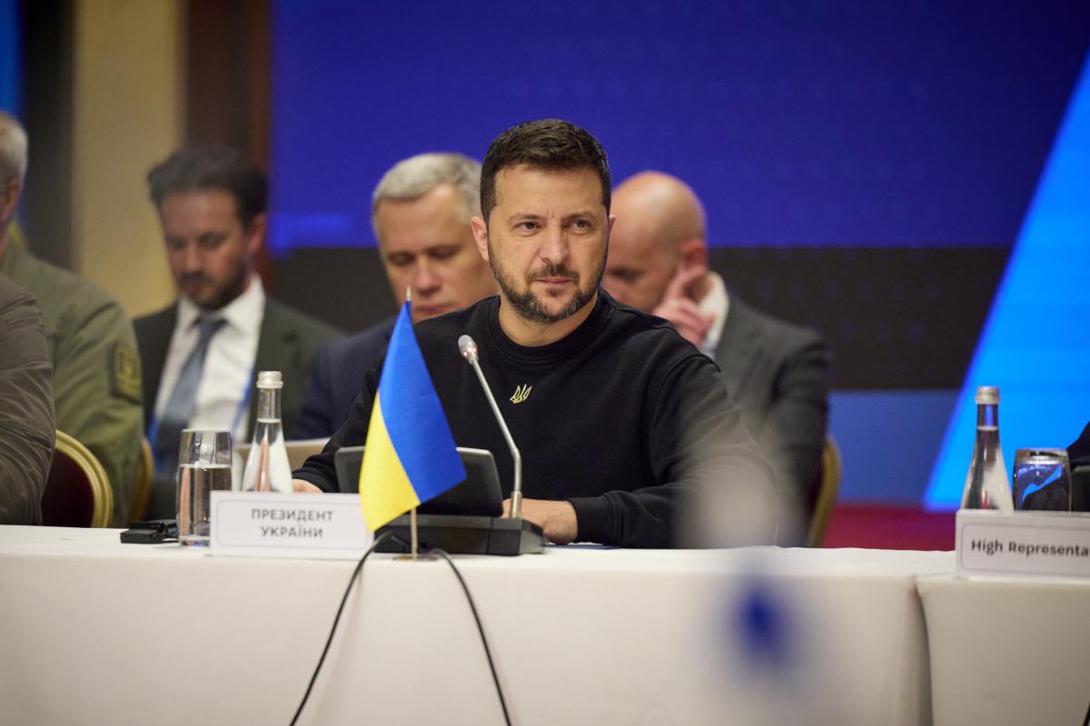 Зеленский считает, что переговоры о вступлении Украины в ЕС должны начаться уже в этом году / фото president.gov.ua Зеленский считает, что переговоры о вступлении Украины в ЕС должны начаться уже в этом году / фото president.gov.ua