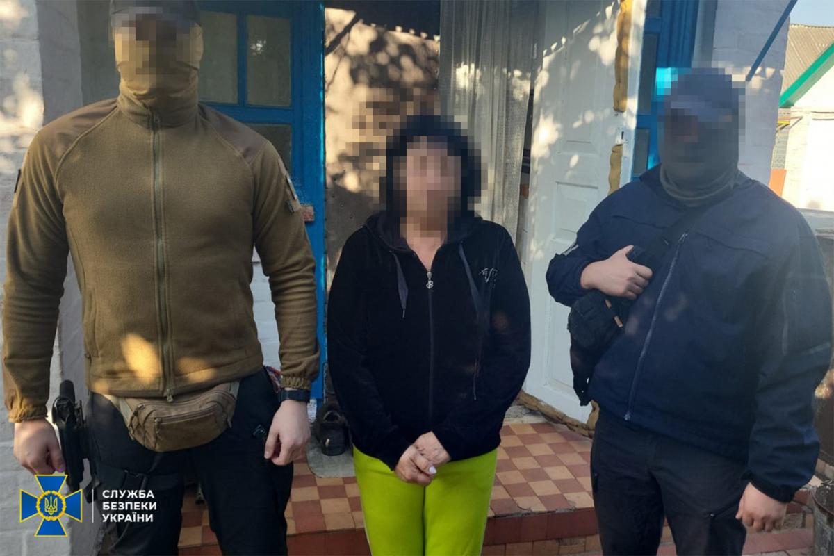 Женщину назначили главой "санэпидемстанции" в оккупированном на то время Бериславе / фото СБУ Женщину назначили главой "санэпидемстанции" в оккупированном на то время Бериславе / фото СБУ