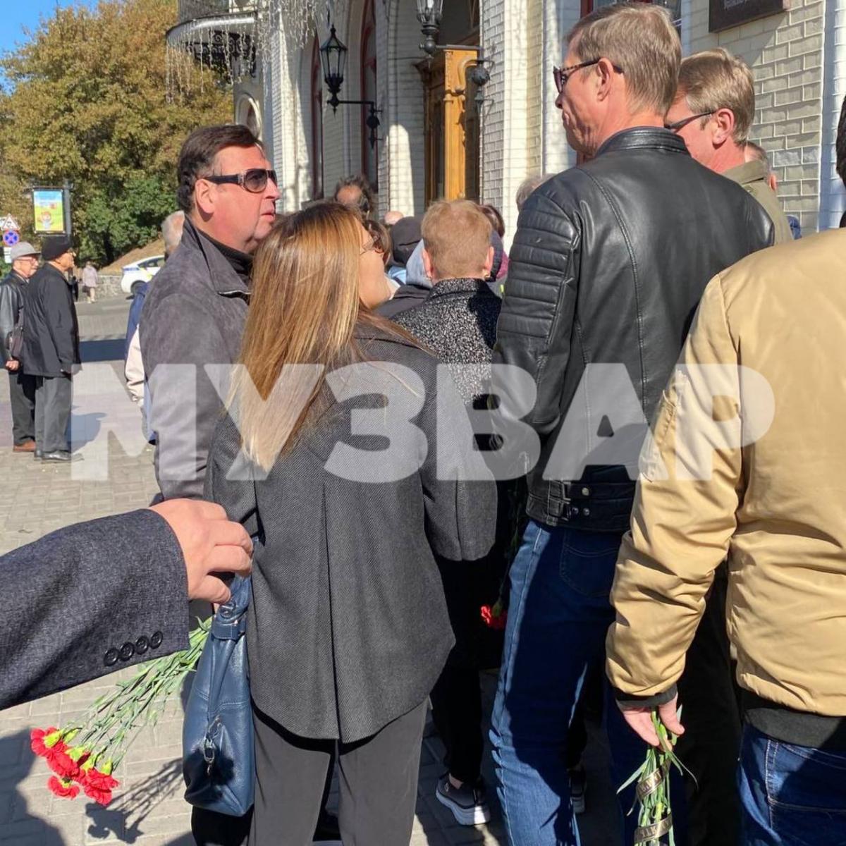 "Кролики" попрощалися з Матвієнком / фото t.me/muzvar_ua "Кролики" попрощалися з Матвієнком / фото t.me/muzvar_ua