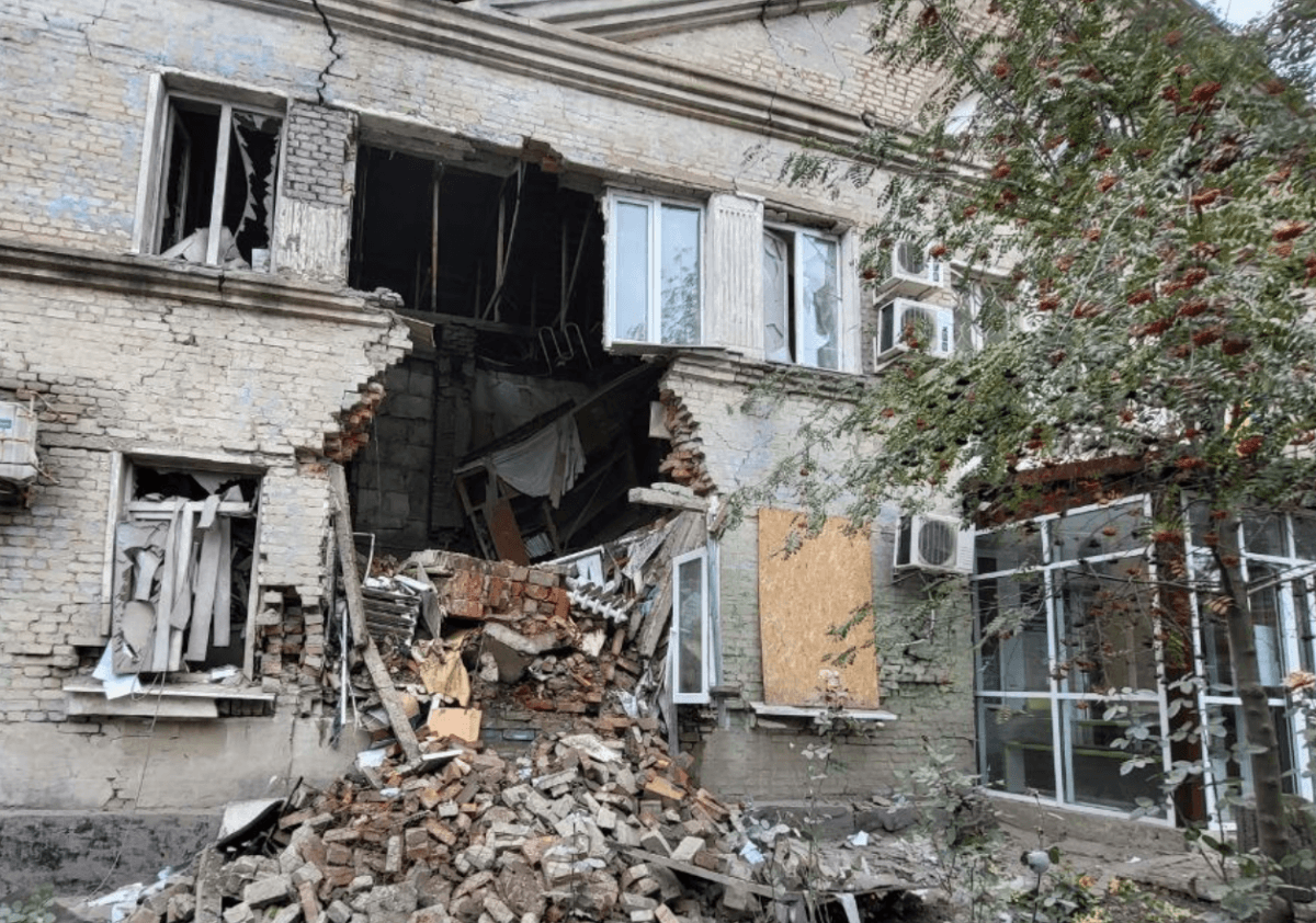Разрушение на месте удара / фото Нацполиции Разрушение на месте удара / фото Нацполиции