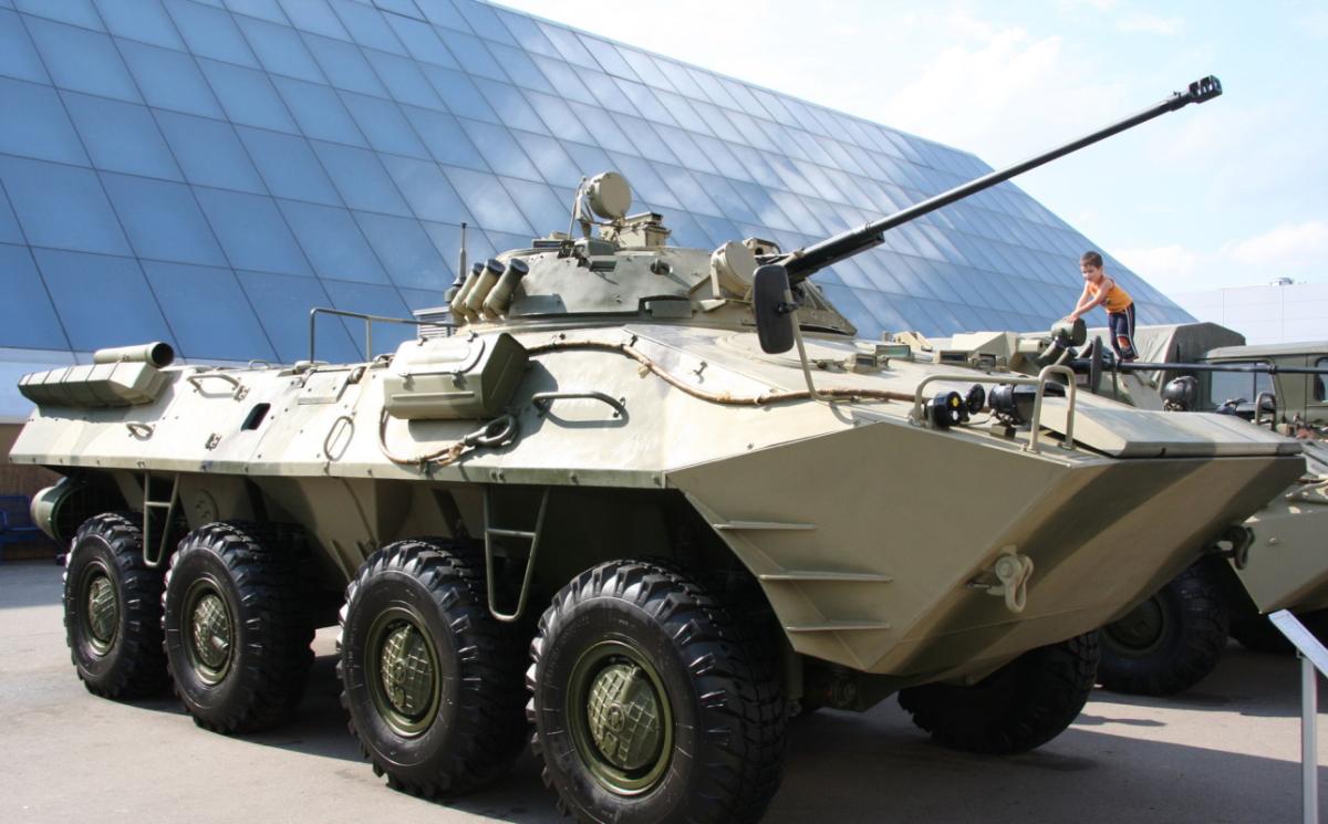 БТР-90 изготовили всего несколько единиц / фото wikipedia.org БТР-90 изготовили всего несколько единиц / фото wikipedia.org