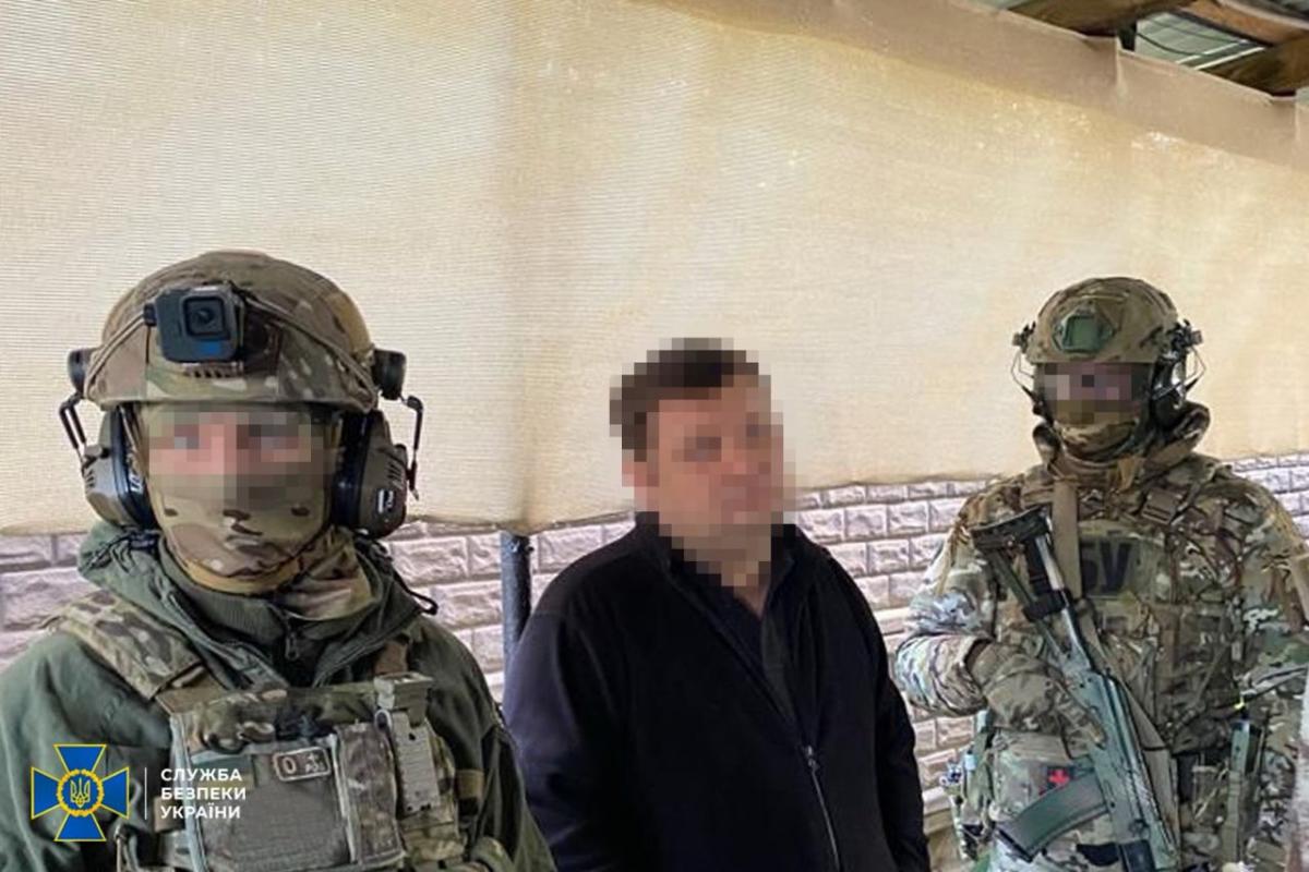 Владлен Татарский имел "крота" в Украине, его задержали / фото t.me/SBUkr Владлен Татарский имел "крота" в Украине, его задержали / фото t.me/SBUkr