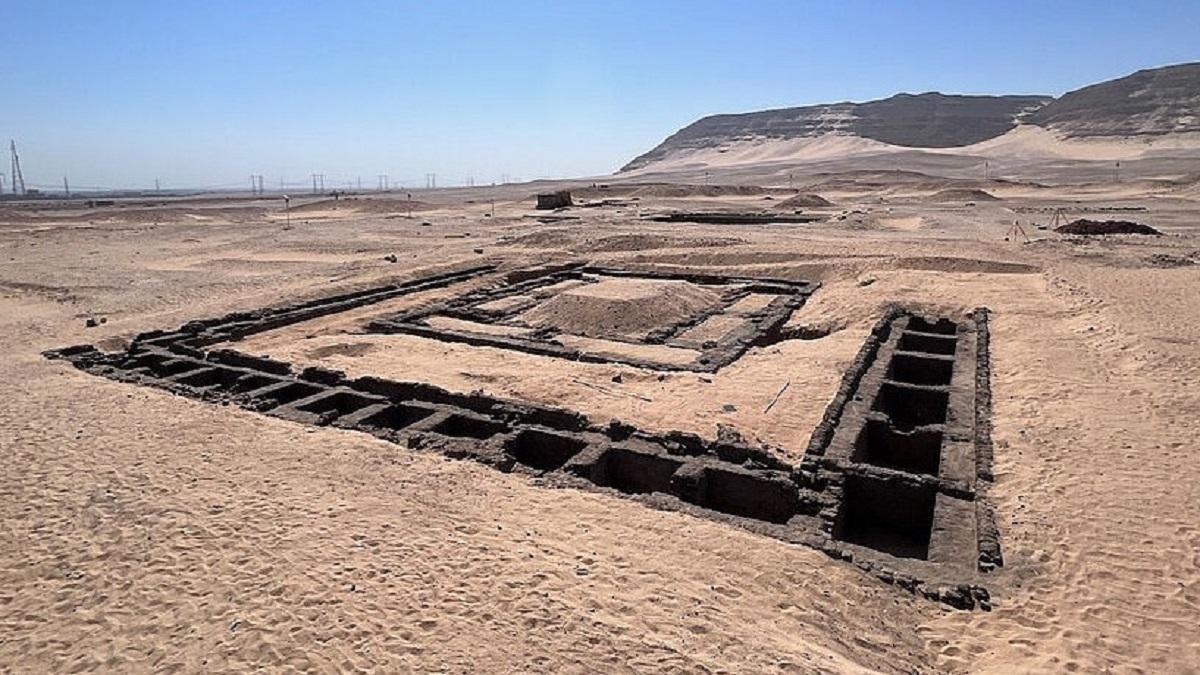 Археологи исследовали гробницу египетской царицы / фото E.C. Kоhler