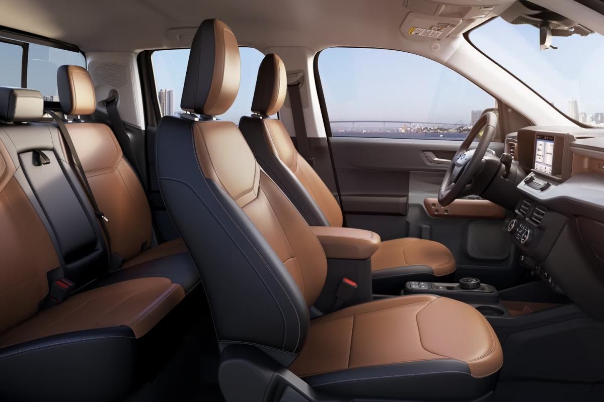 Ford Maverick - це вже не рамний пікап, тому досить комфортний / фото ford.com Ford Maverick - це вже не рамний пікап, тому досить комфортний / фото ford.com