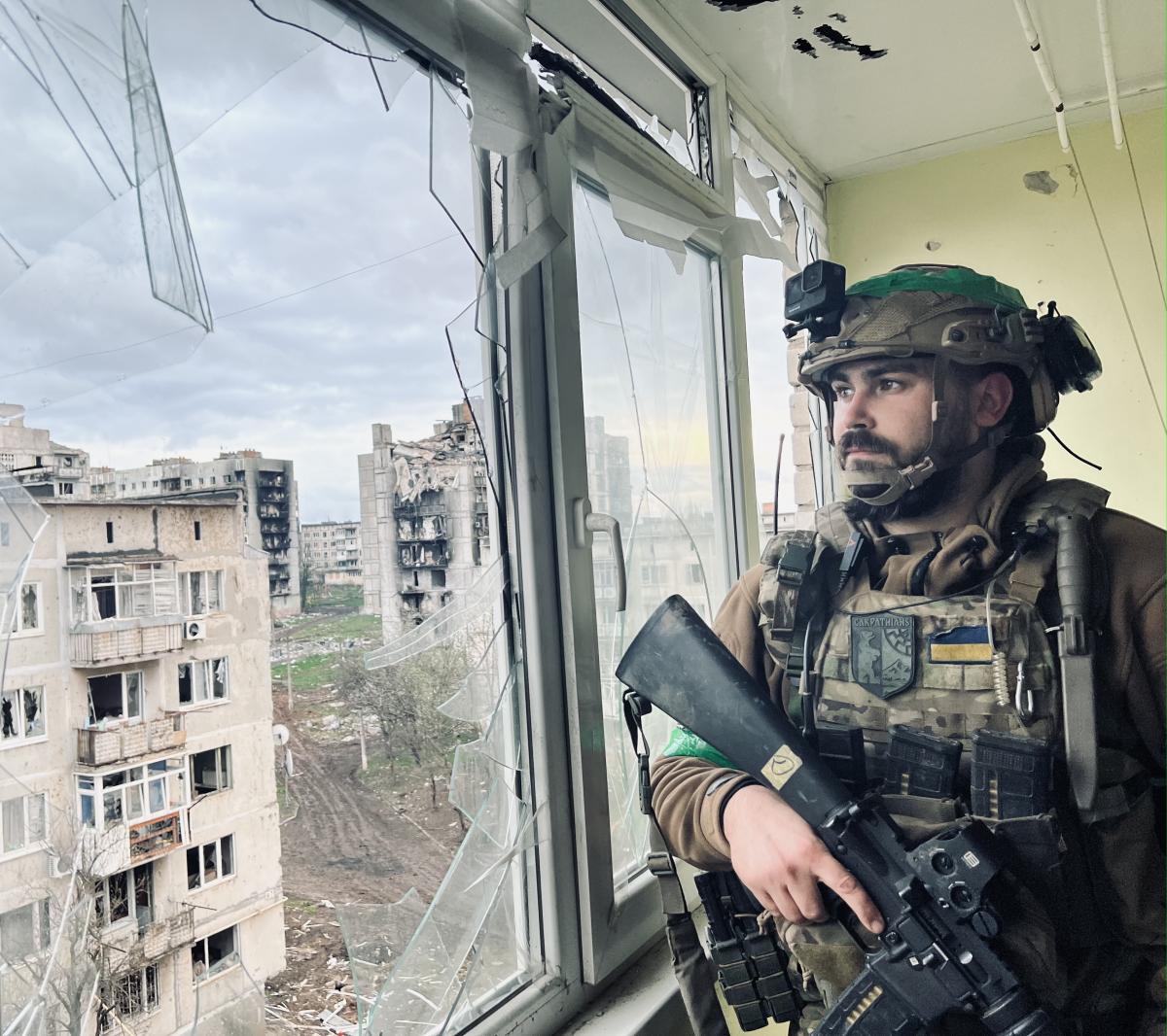 Тарас Деяк каже, що багато чого можна буде розповісти після нашої перемоги/ фото надане Тарасом Деяком Тарас Деяк каже, що багато чого можна буде розповісти після нашої перемоги/ фото надане Тарасом Деяком