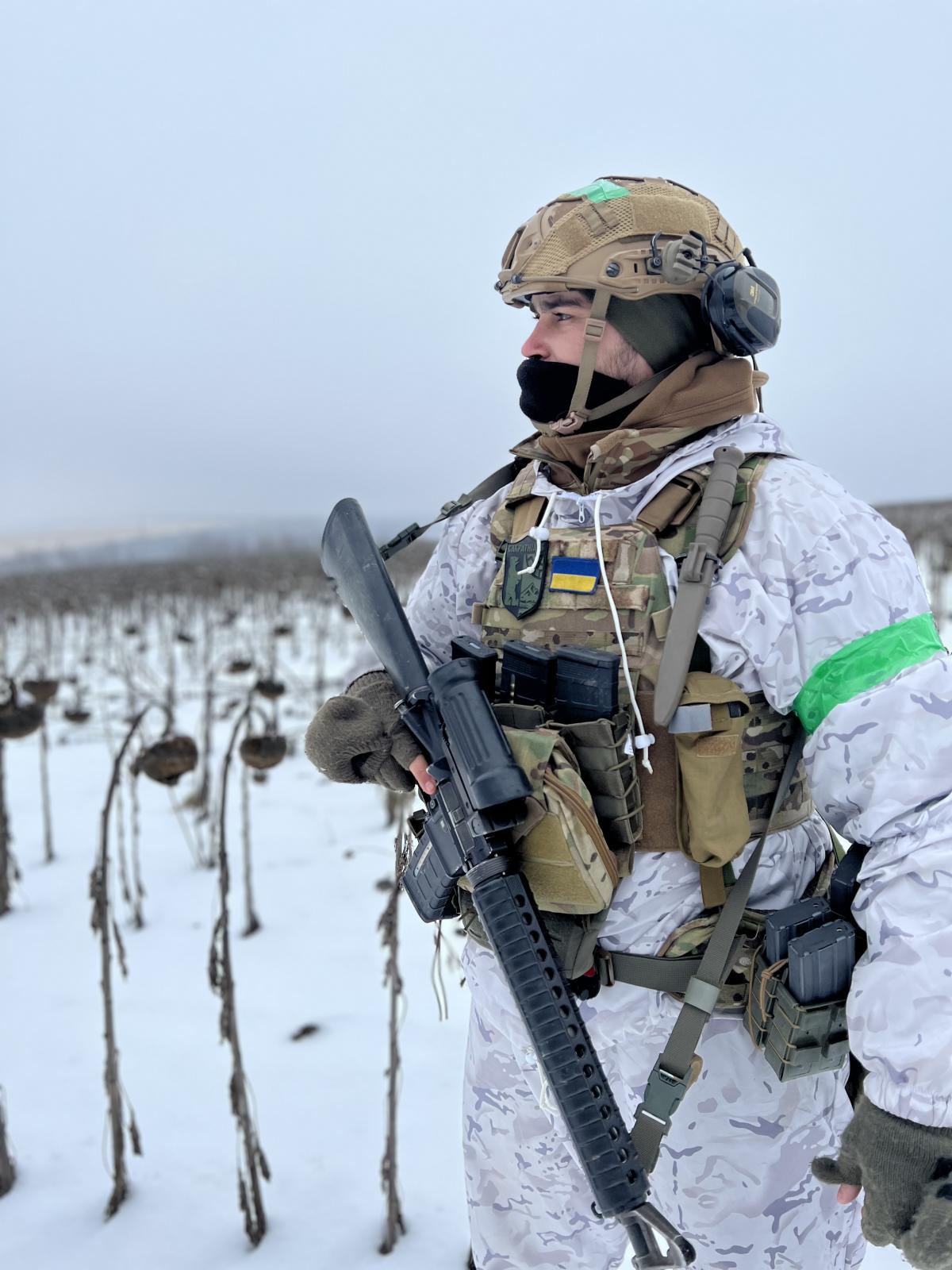 Із січня й по кінець травня 2023-го «Карпатська Січ» стояла у Бахмуті, згадує Тарас Деяк / фото надане Тарасом Деяком Із січня й по кінець травня 2023-го «Карпатська Січ» стояла у Бахмуті, згадує Тарас Деяк / фото надане Тарасом Деяком