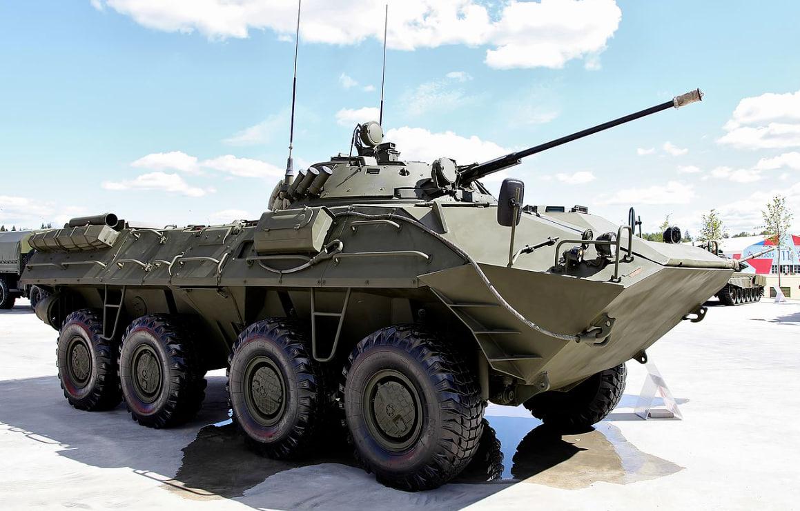 На передовій можна побачити унікальні зразки, наприклад, як БТР 90, каже Коваленко / фото Вікіпедія На передовій можна побачити унікальні зразки, наприклад, як БТР 90, каже Коваленко / фото Вікіпедія