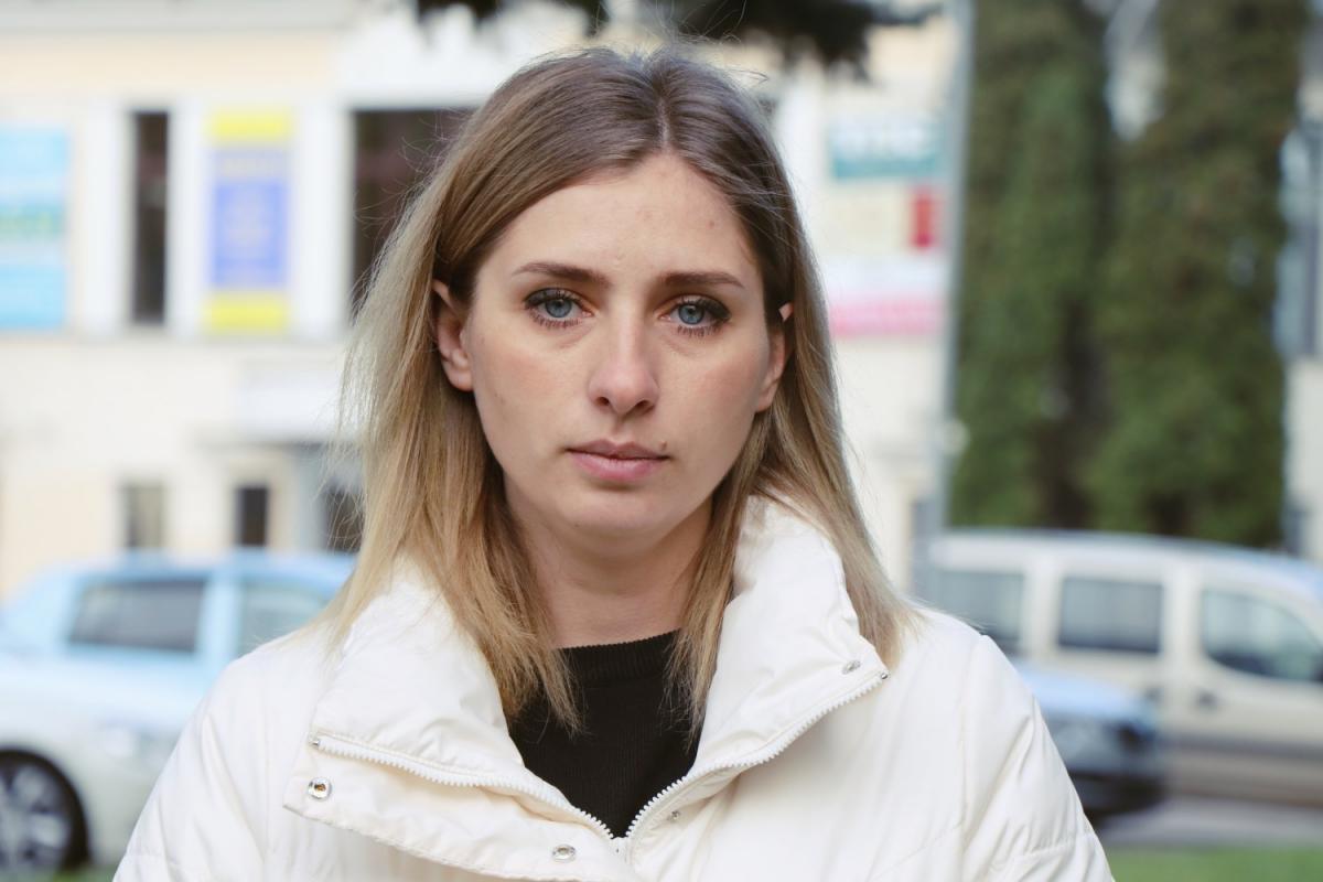 Обыски проходят в управляющей делами исполкома горсовета Юлии Павлик / фото мэрии Сум Обыски проходят в управляющей делами исполкома горсовета Юлии Павлик / фото мэрии Сум