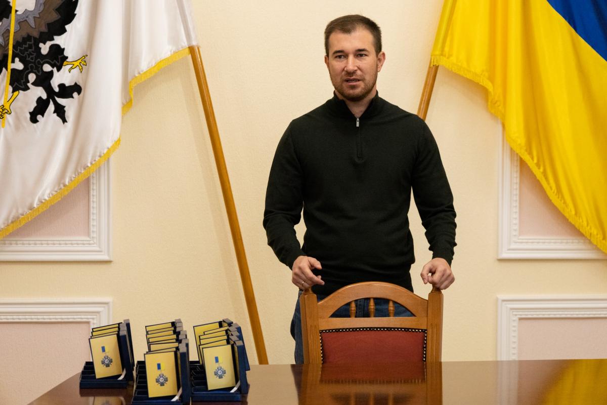 ДБР перевіряє законність перебування Ломако за кордоном / фото facebook.com/lomako.oleksandr ДБР перевіряє законність перебування Ломако за кордоном / фото facebook.com/lomako.oleksandr