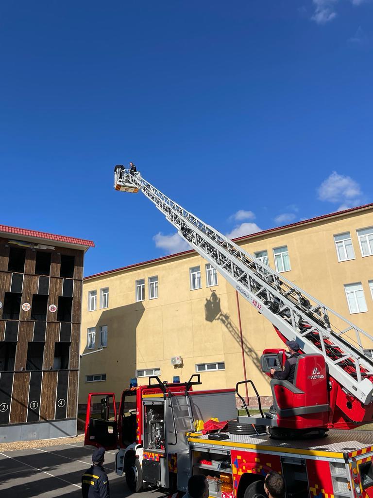 Вопрос потребности этого вида спецтранспорта актуален для украинских спасателей / фото пресс-службы компании Вопрос потребности этого вида спецтранспорта актуален для украинских спасателей / фото пресс-службы компании