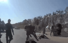 Погрожували зброєю: масштабна сутичка сталася на блокпості в Харкові (відео)