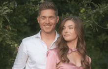 Жена Остапчука публично устроила сцену ревности: "Трогайте своих мужчин" (видео)