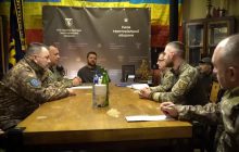 Зеленский посетил украинские позиции на Купянско-Лиманском направлении (видео)