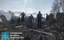 В кафе проходили поминки: в МВД сообщили подробности удара россиян по селу Гроза (видео)