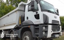 В Запорожье военком незаконно изъял у предприятия грузовики на 11 миллионов, - ГБР