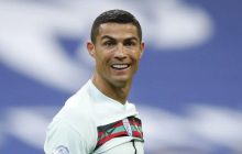 "Чому б не дати йому ляпаса?": екс-чемпіон світу з боксу хоче провести бій з Роналду