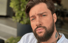 "Продажний": Олег Кензов показав розкішне життя за кордоном і заспівав російською (відео)