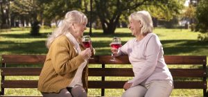 Международный день тещи и свекрови 2024: красивые поздравления для "мам в законе"