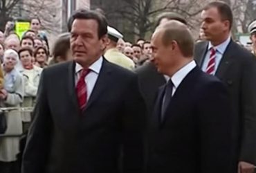 Друга Путина отсадили на праздновании годовщины объединения Германии