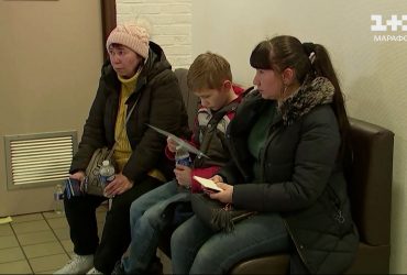 ЄС подовжив тимчасовий захист для біженців з України: що це означає