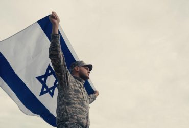 Израиль готовится к наземному вторжению в Сектор Газа, - The Guardian