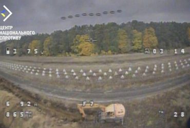 В РФ уничтожают технику стройбатов, которые возводят укрепления на границе с Украиной