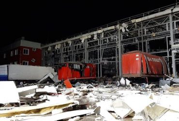 Били з С-300: зʼявилися нові подробиці удару РФ по терміналу пошти на Харківщині