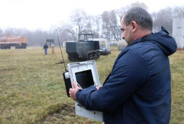 Украина показала первую отечественную машину для разминирования: что она умеет (фото)